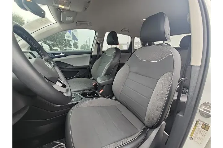 $20995 : Volkswagen Taos 2023 SE 4dr image 7