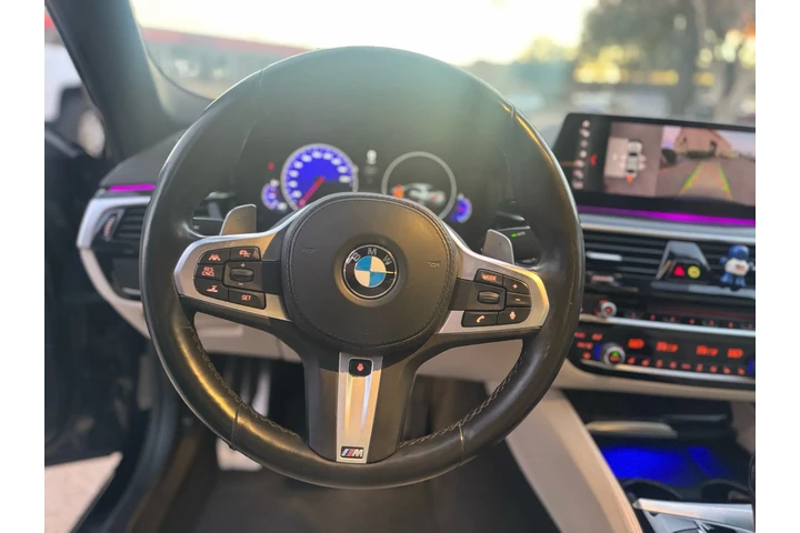 $64995 : 2019 BMW M550i xDrive image 7