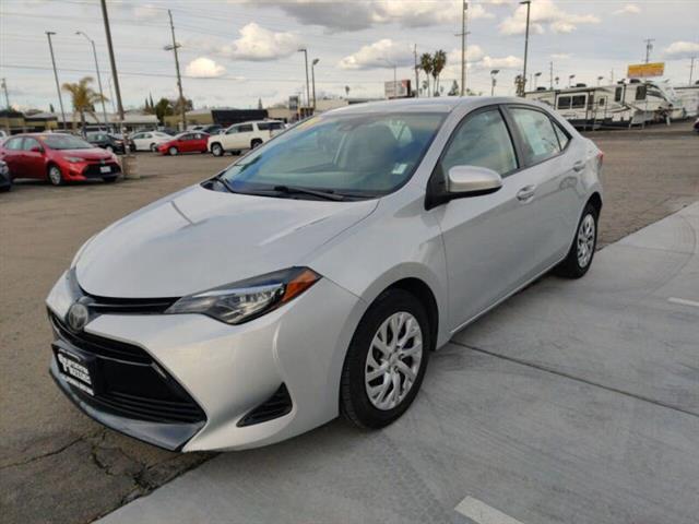 $10999 : 2019 Corolla LE image 2