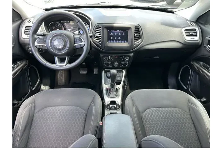 $14000 : Jeep Compass 2018 4x4 Sport image 8