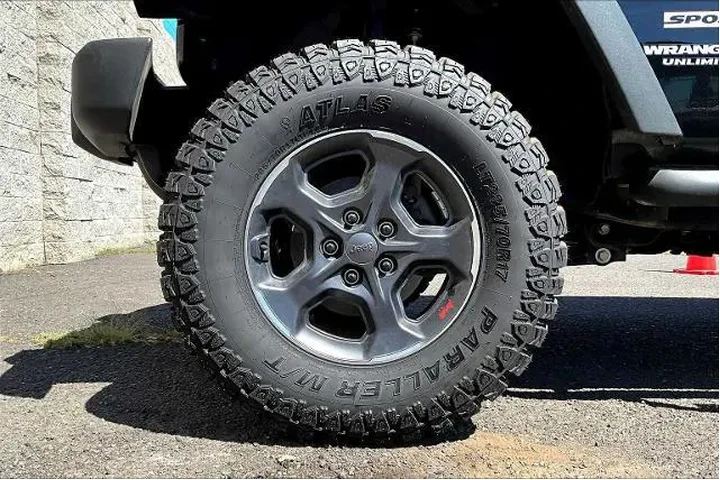 $27995 : Jeep Wrangler Unlimited 2017 image 8