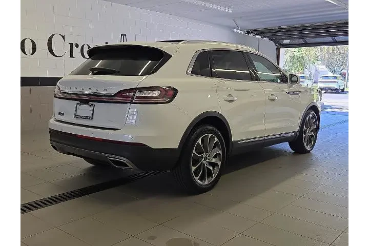 $36999 : Lincoln Nautilus 2022 AWD Re image 6