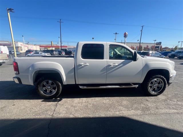 $12999 : 2010 GMC Sierra 1500 image 5