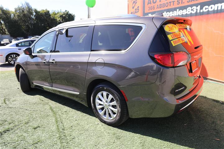 $13999 : 2019 CHRYSLER PACIFICA TOURIN image 9