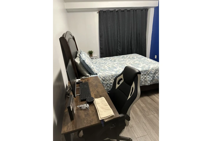 $275 : CUARTO PARA HOMBRE EN YONKERS image 2