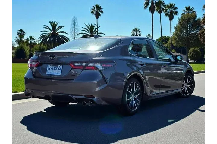 $25000 : Toyota Camry 2024 SE 4dr Sed image 5