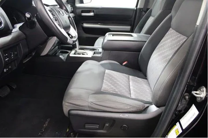 $30909 : Toyota Tundra 2020 4x2 SR5 4 image 5