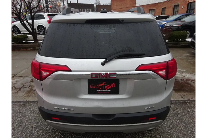 $8900 : 2018 GMC Acadia AWD 4dr SLE w image 6
