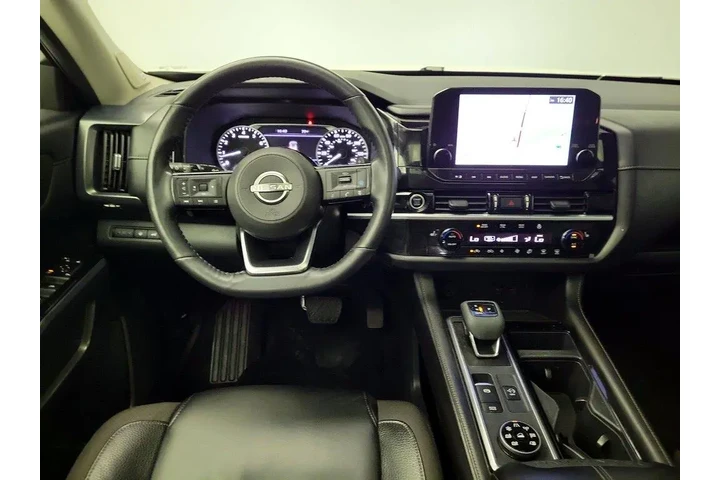 $30998 : Nissan Pathfinder 2023 AWD S image 10