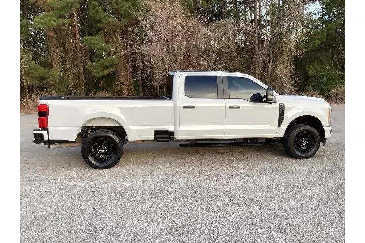 $30998 : Ford F-250 Super Duty 2023 4 image 4