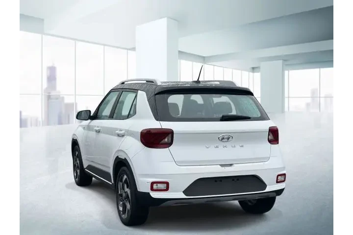 $17999 : Hyundai VENUE 2023 Limited 4 image 4