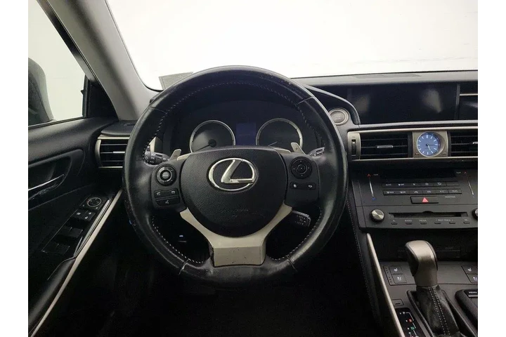 $22998 : Lexus IS 200t 2016 4dr Sedan image 10