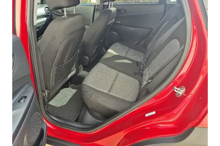 $15990 : Hyundai KONA 2020 AWD SEL 4d image 9