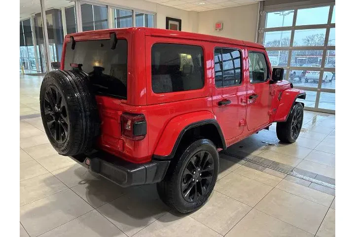 $33498 : Jeep Wrangler 2025 4x4 Backc image 3