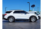 $26689 : Ford Explorer 2022 XLT 4dr S thumbnail