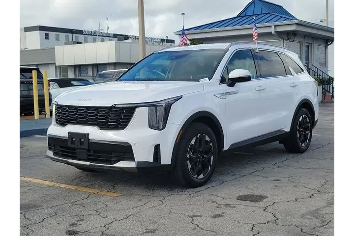 $22990 : Kia Sorento 2024 S 4dr SUV image 2