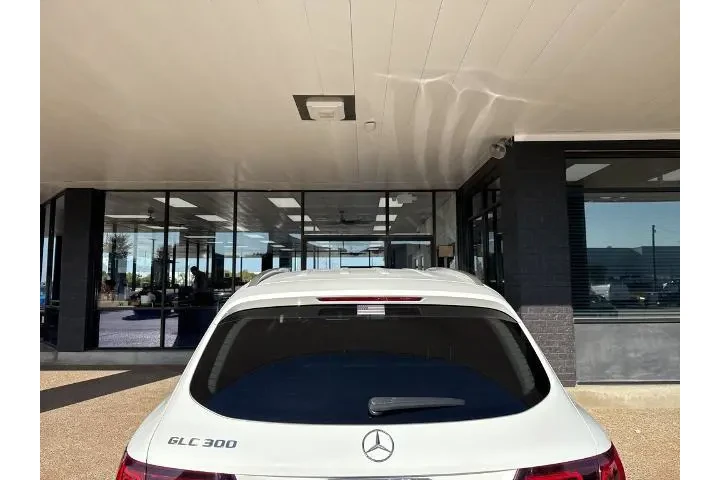 $20295 : Mercedes-Benz GLC 2020 GLC 3 image 5