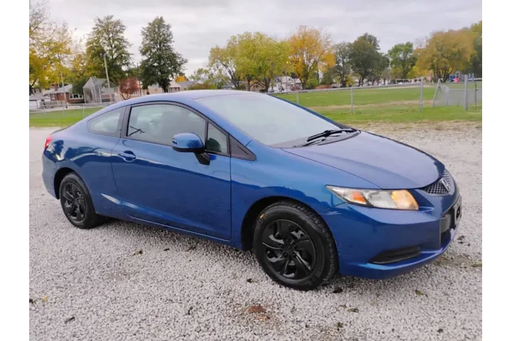 $9995 : 2013 Civic LX image 4