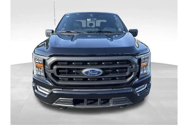 $39905 : Ford F-150 2023 4x4 XLT 4dr image 9