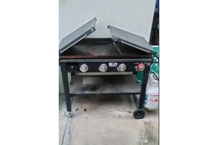 GRAN VENTA POR MUDANZA image 2