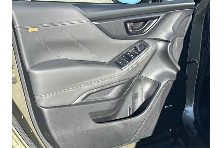 $35000 : Subaru Forester 2025 AWD Wil image 10