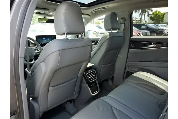 $24990 : Lincoln Nautilus 2021 Reserv image 8