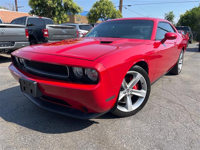 $13369 : 2014 Challenger SXT, BEAUTIFU image 10