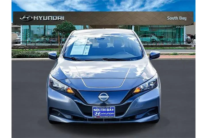 $13294 : Nissan LEAF 2023 S 4dr Hatch image 2