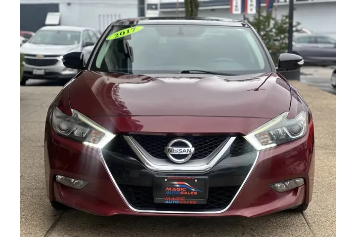 $14499 : 2017 Maxima 3.5 S image 5