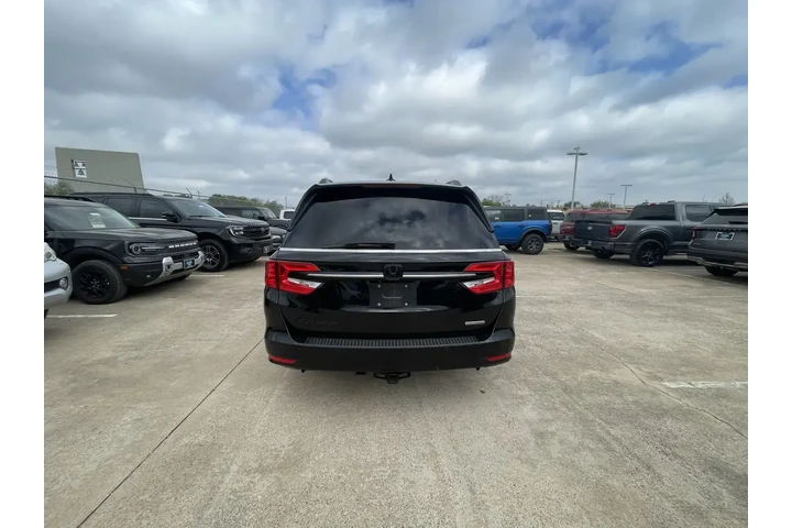 $29759 : Honda Odyssey 2022 Touring 4 image 3