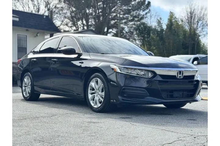 2018 Accord LX image 8