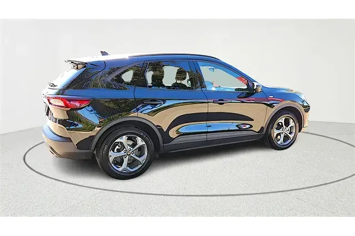 $21979 : Ford Escape 2025 ST-Line 4dr image 8