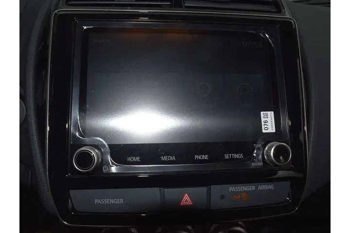 $26015 : Mitsubishi Outlander Sport 2 image 10