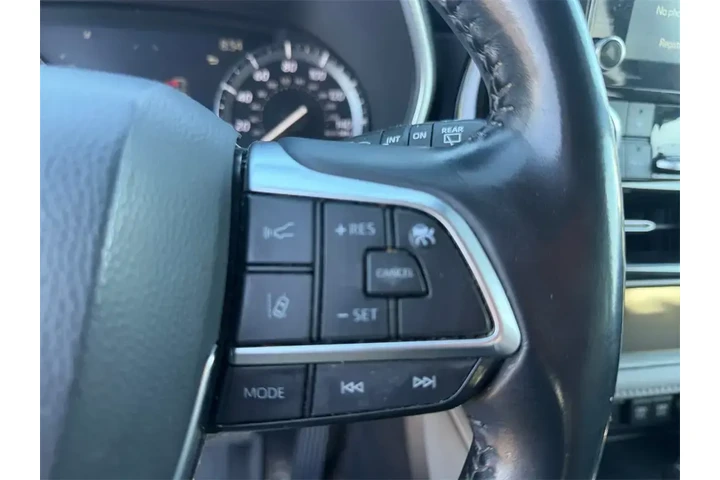 $29500 : Toyota Highlander 2021 AWD X image 6