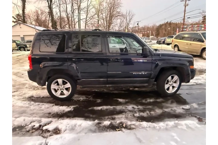 $7825 : 2011 Patriot image 7