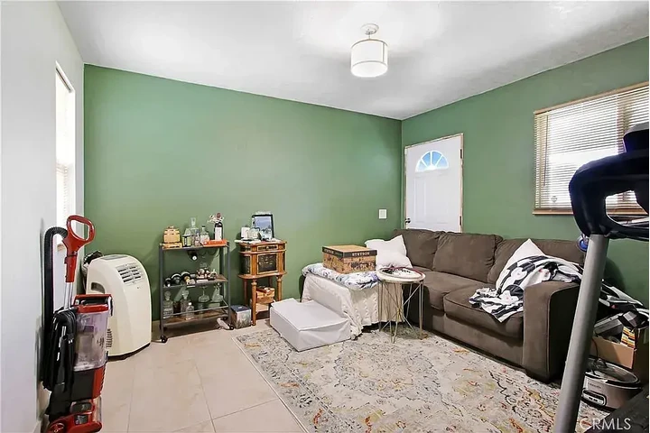 $1275 : Rialto- Listo image 7