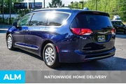 $11920 : Chrysler Pacifica 2019 Touri thumbnail