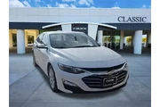 $17987 : Chevrolet Malibu 2023 LT 4dr thumbnail