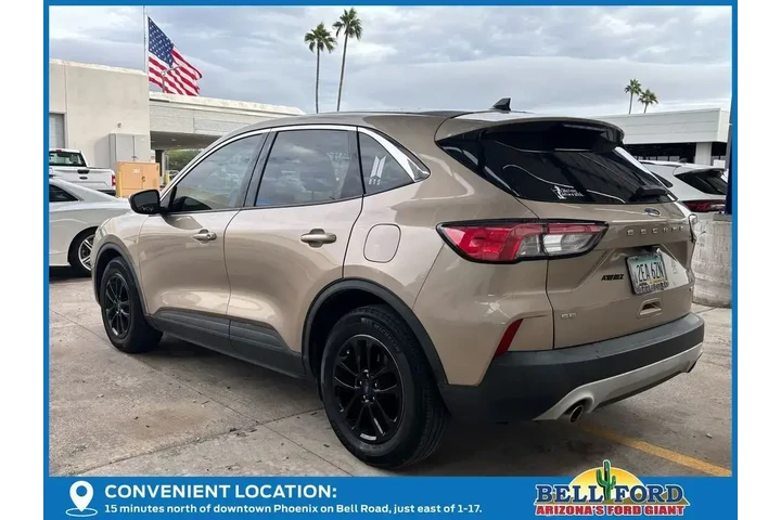 $15488 : Ford Escape 2020 SE 4dr SUV image 3