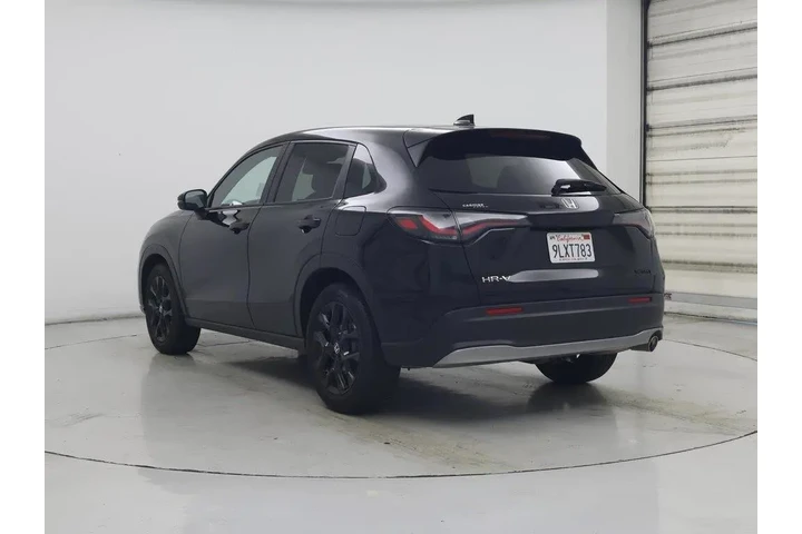 $27998 : Honda HR-V 2024 AWD Sport 4d image 2