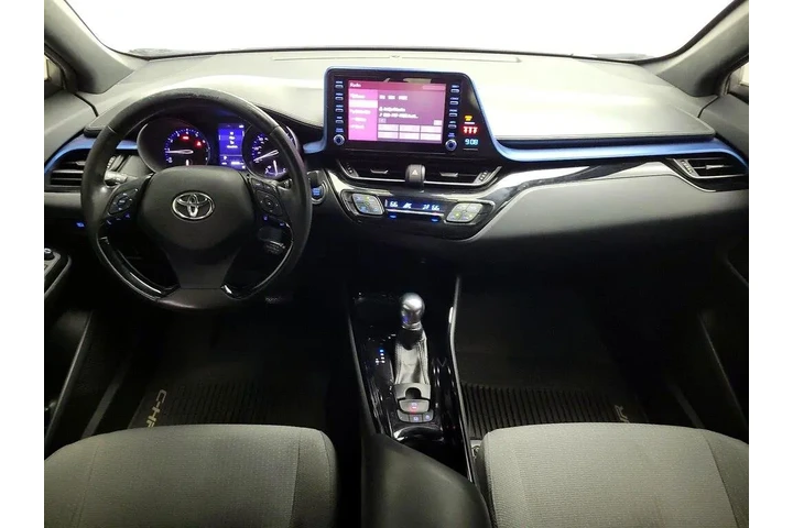 $16998 : Toyota C-HR 2019 XLE 4dr Cro image 9