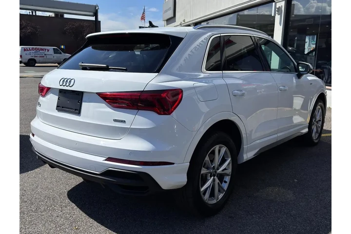 $19895 : Audi Q3 2023 AWD quattro S l image 4