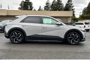 $23790 : Hyundai IONIQ 5 2024 SEL 4dr thumbnail