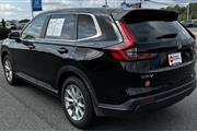 $35700 : PRE-OWNED 2024 HONDA CR-V EX-L thumbnail