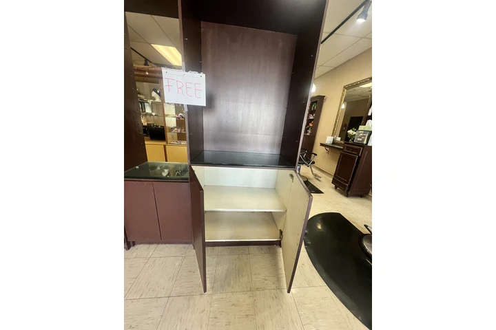 FREE FREE FREE Mueble de Mader image 2