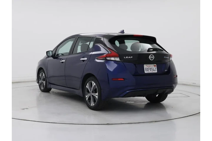 $14998 : Nissan LEAF 2021 SV 4dr Hatc image 2