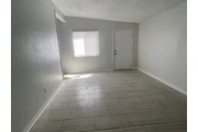 For Rent – Remodeled 2-Bedroom en San Bernardino