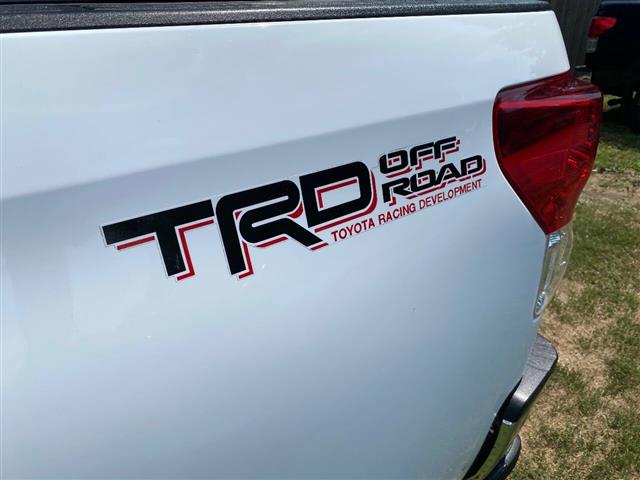 $10300 : 2012 Toyota Tundra TRD 4x4 image 10