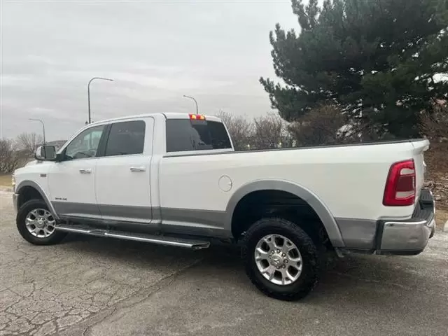 $31995 : 2019 RAM 2500 Laramie image 5