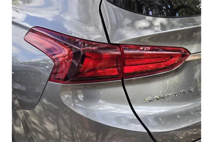 $16982 : Hyundai SANTA FE 2020 SEL 4d image 8